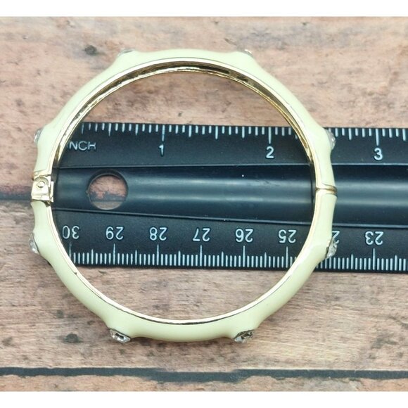 Premier Designs Hinged Bangle CREME BRULEE 7.5" Gold Tone Crystals White Enamel - Picture 12 of 12